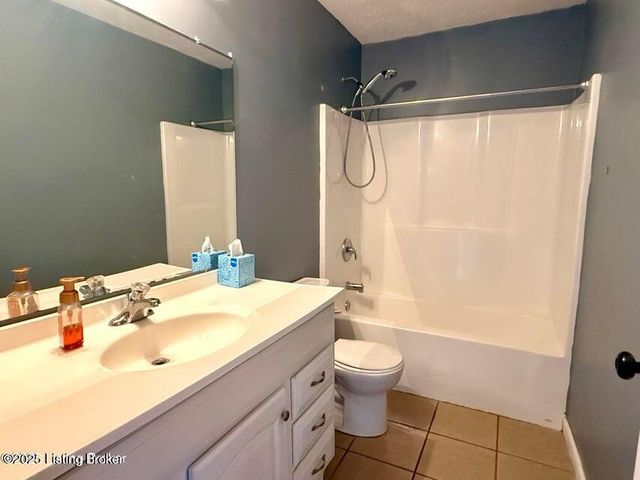 108 Andrea Ct, Bardstown, KY 40004
