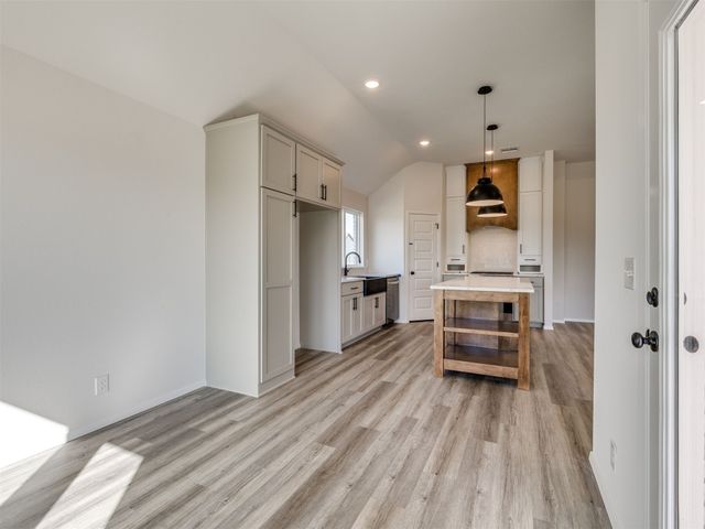 13512 N 60th East Place, Collinsville, OK 74021