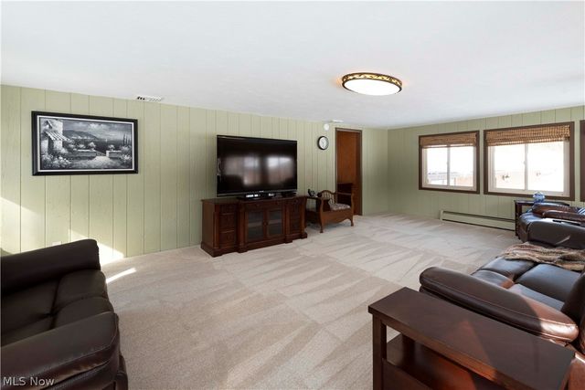 9735 Deerfield Place, Kirtland, OH 44094