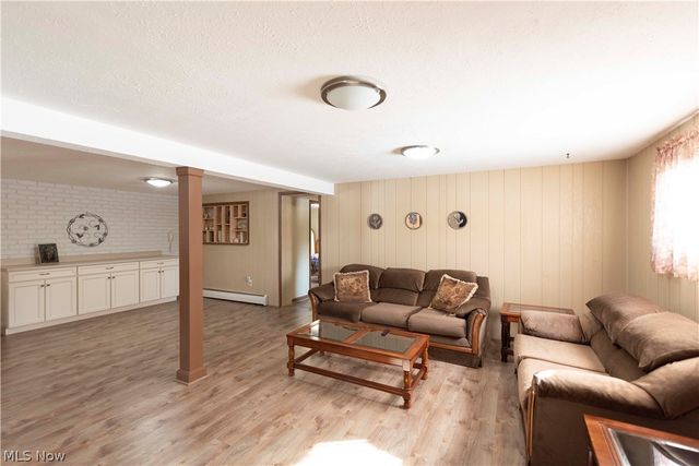 9735 Deerfield Place, Kirtland, OH 44094