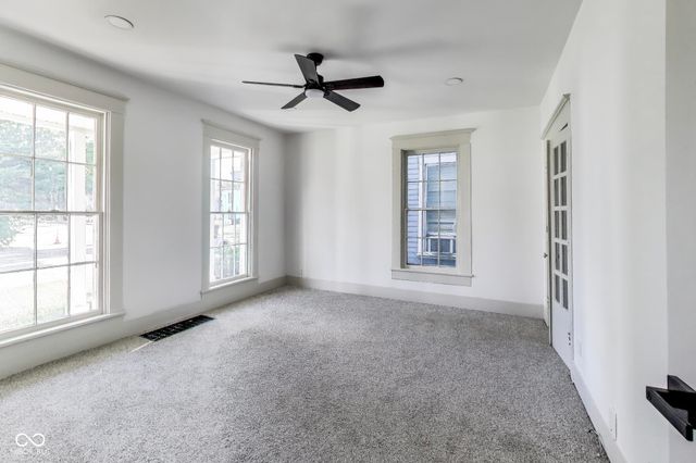 330 W 9th Street, Anderson, IN 46016