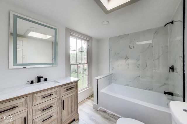 330 W 9th Street, Anderson, IN 46016