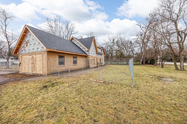 7680 Wolf Road, Burr Ridge, IL 60527