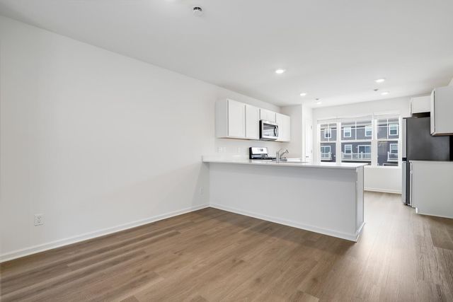 8746 Clover Lane, St. John, IN 46373