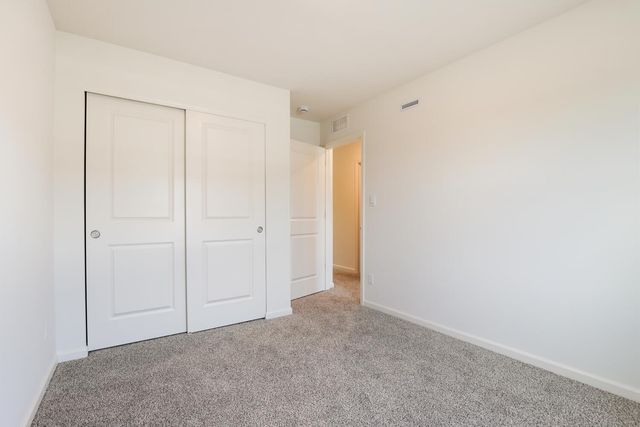 8746 Clover Lane, St. John, IN 46373