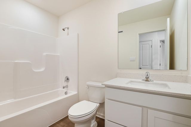 8746 Clover Lane, St. John, IN 46373