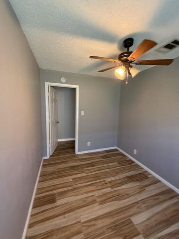 5115 Balkin Street, Houston, TX 77021