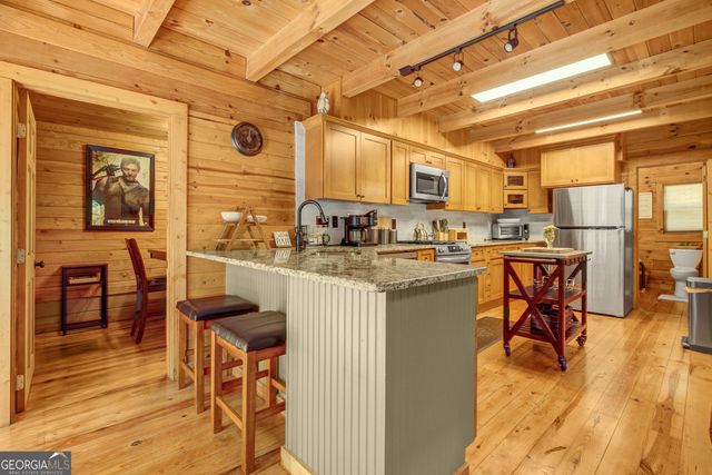 162 Thompson Road, Senoia, GA 30276