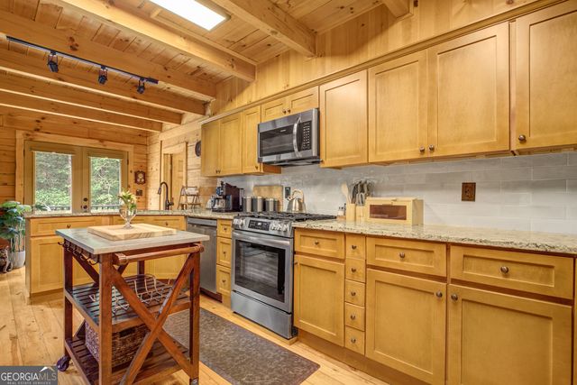 162 Thompson Road, Senoia, GA 30276