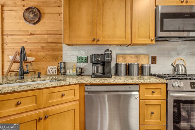 162 Thompson Road, Senoia, GA 30276