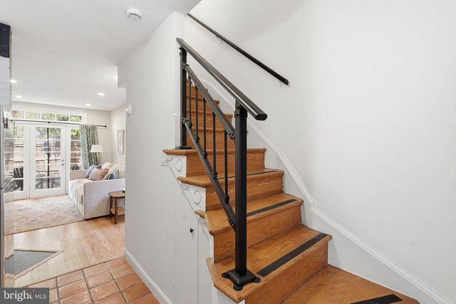 19 SNOWS CT NW, Washington, DC 20037
