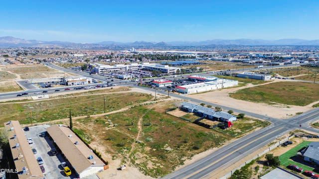 16670 Sequoia Street, Hesperia, CA 92345