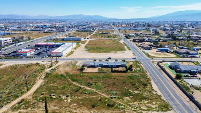 16670 Sequoia Street, Hesperia, CA 92345