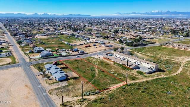 16670 Sequoia Street, Hesperia, CA 92345