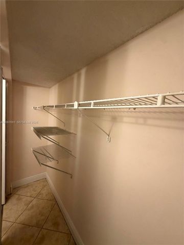 7601 E Treasure Drive 2007, North Bay Village, FL 33141