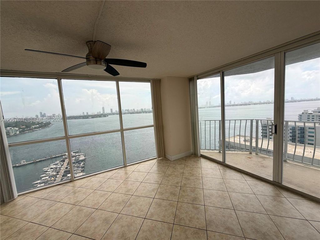 7601 E Treasure Drive 2007, North Bay Village, FL 33141