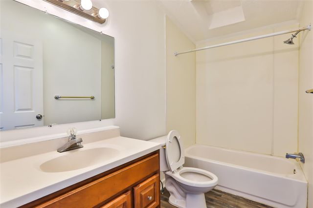 172 Kid Ranch LN, San Marcos, TX 78666