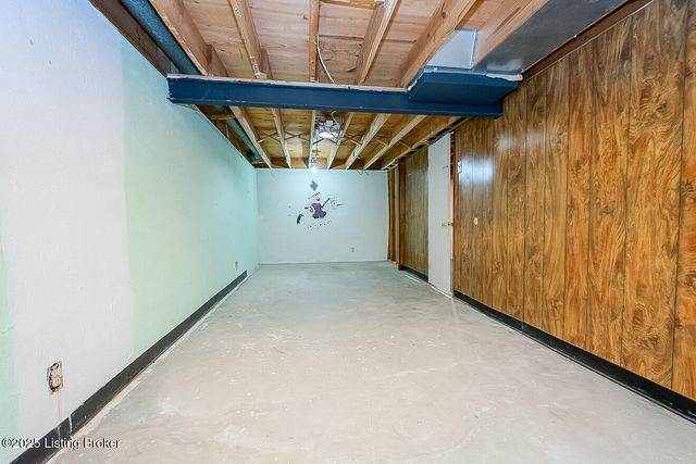 2209 Old Hickory Rd, Louisville, KY 40299