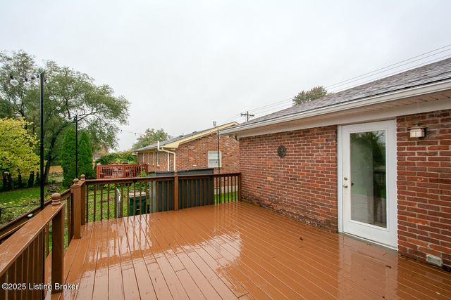 2209 Old Hickory Rd, Louisville, KY 40299