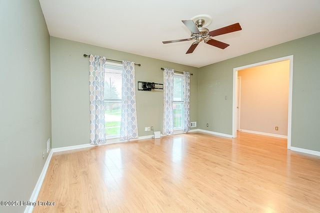 2209 Old Hickory Rd, Louisville, KY 40299