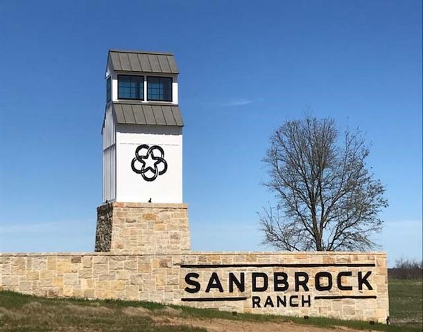 4805 Sandbrock Parkway, Aubrey, TX 76227