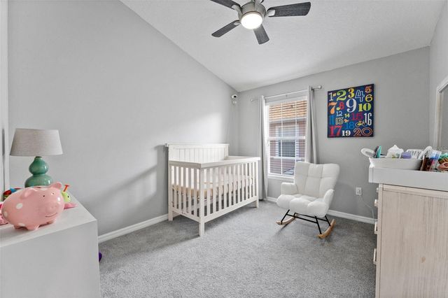 5107 6TH WAY N, St Petersburg, FL 33703