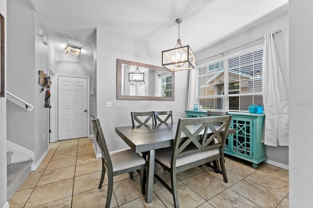 5107 6TH WAY N, St Petersburg, FL 33703