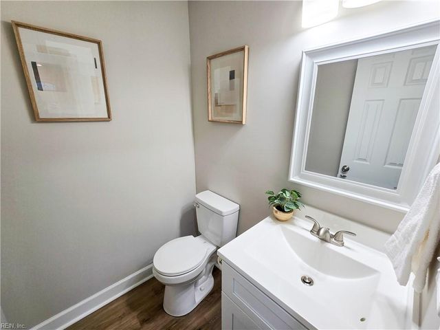 47 Santa Barbara DR, Hampton, VA 23666