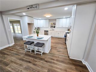 47 Santa Barbara DR, Hampton, VA 23666