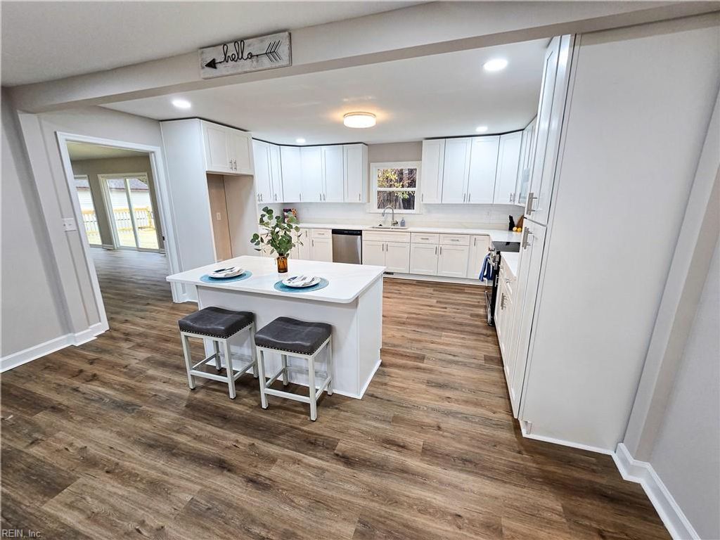 47 Santa Barbara DR, Hampton, VA 23666