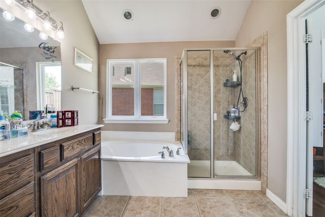 6219 Lakecrest Drive, Sachse, TX 75048