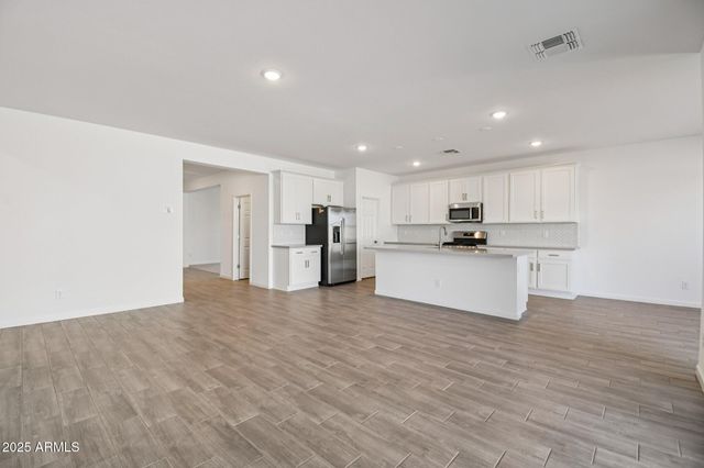 47164 W MELLEN Lane, Maricopa, AZ 85139