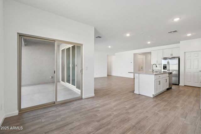 47164 W MELLEN Lane, Maricopa, AZ 85139