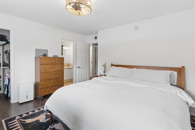 10109 Regal Park Lane 111, Dallas, TX 75230