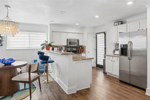 10109 Regal Park Lane 111, Dallas, TX 75230