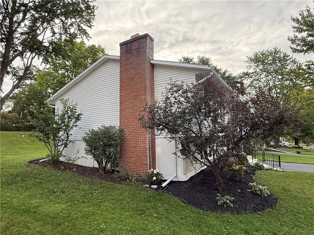 4904 Ledyard Drive, Manlius, NY 13104