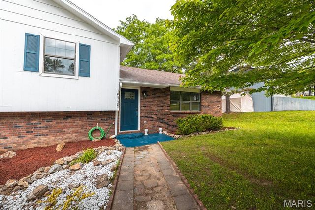 15735 Talon Lane, St Robert, MO 65584