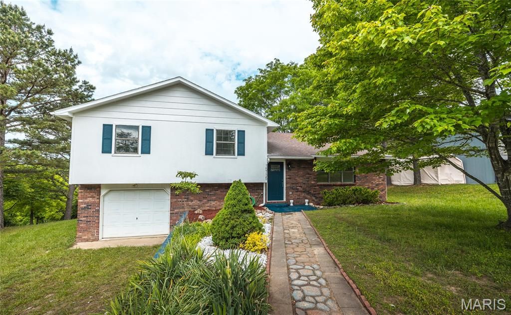 15735 Talon Lane, St Robert, MO 65584