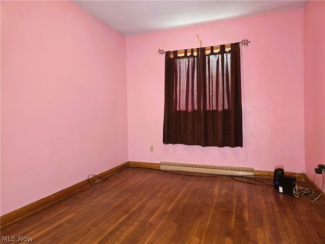 3839 Valacamp SE, Warren, OH 44484
