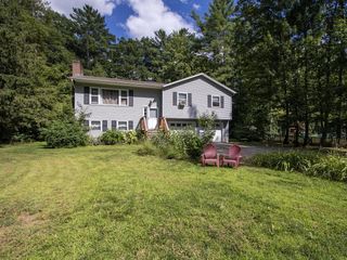 24 Logwood Circle, Essex, VT 05452