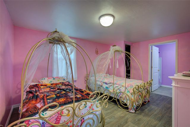 195 N Wood Street, Emory, TX 75440