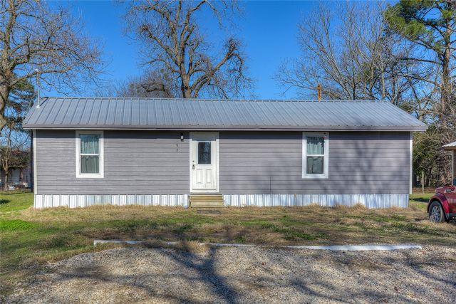 195 N Wood Street, Emory, TX 75440