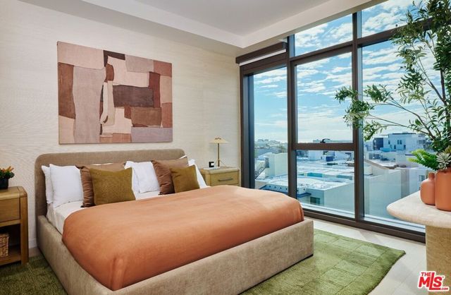 700 Broadway PH 822, Santa Monica, CA 90401