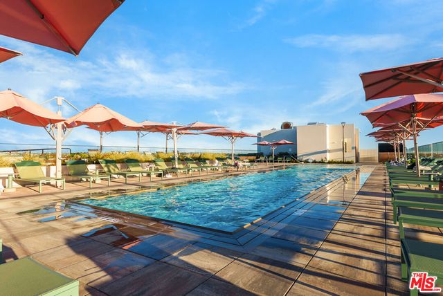 700 Broadway PH 822, Santa Monica, CA 90401