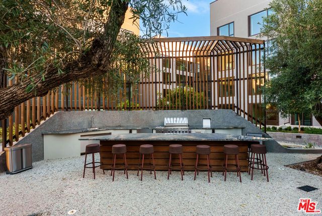 700 Broadway PH 822, Santa Monica, CA 90401