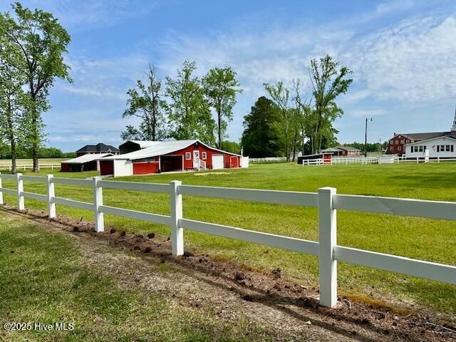 4998 Peacock Road, Whiteville, NC 28472