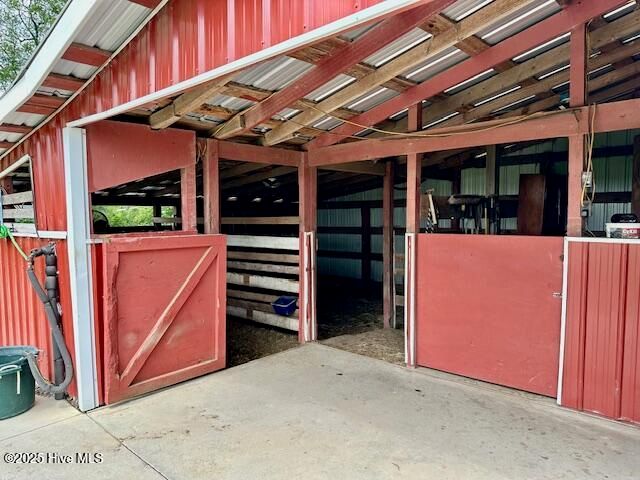 4998 Peacock Road, Whiteville, NC 28472