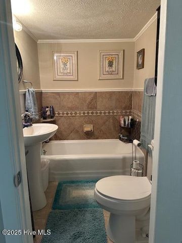 4998 Peacock Road, Whiteville, NC 28472