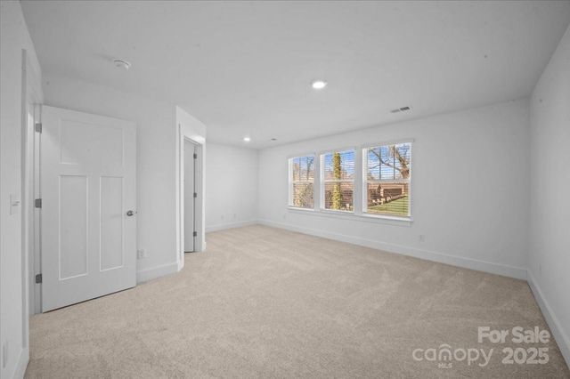 33 Moon Haven Way, Arden, NC 28704