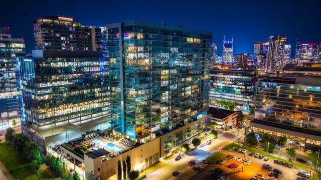 1212 Laurel St Apt 1002, Nashville, TN 37203